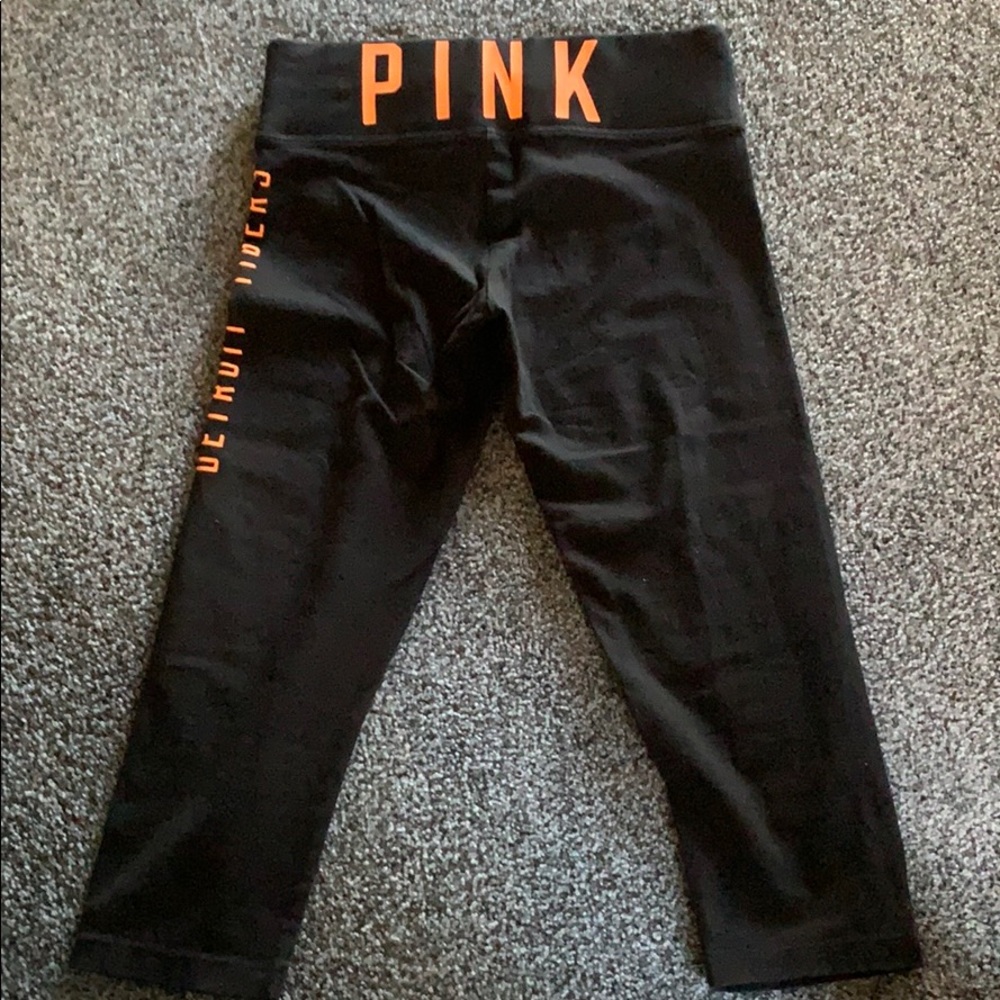 Detroit Tigers Victoria’s Secret Crop Leggings - Picture 2 of 4